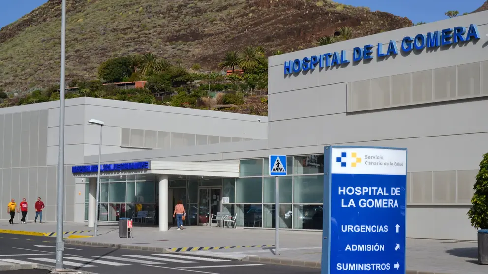 Imagen del Hospital de La Gomera donde permanecen ingresados varios alemanes posibles afectados del coronavirus. EFE