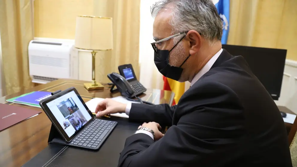 El presidente de Canarias, &Aacute;ngel V&iacute;ctor Torres.